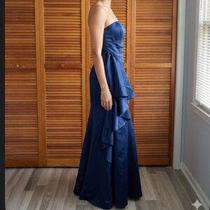 Alfred Angelo Strapless Navy Evening Gown with Side Ruffle Size 10 NWT